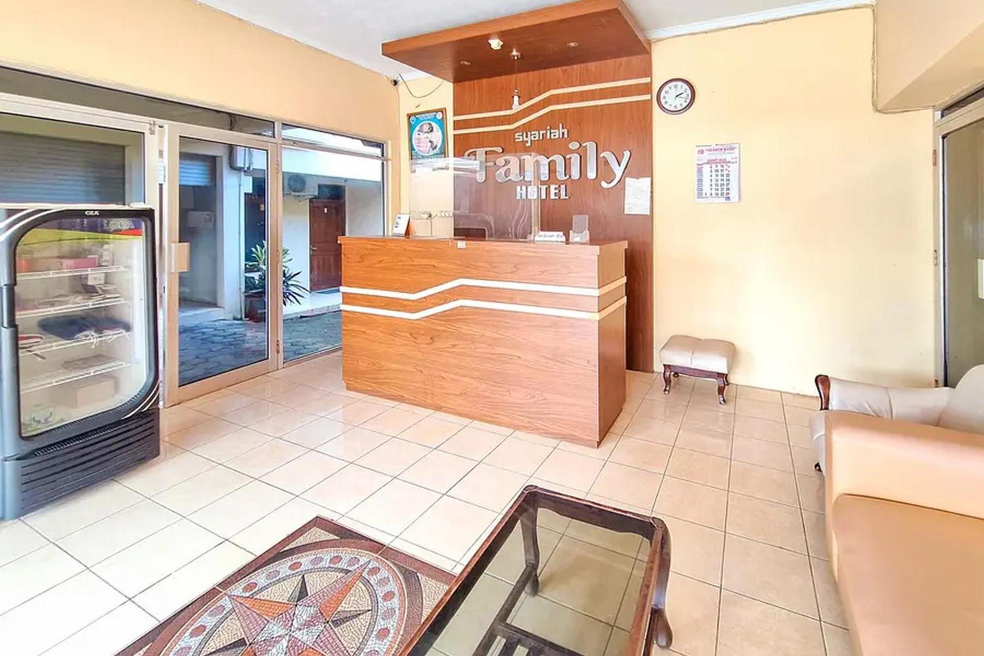 Hotel Family Syariah 1 Parangtritis Redpartner Экстерьер фото